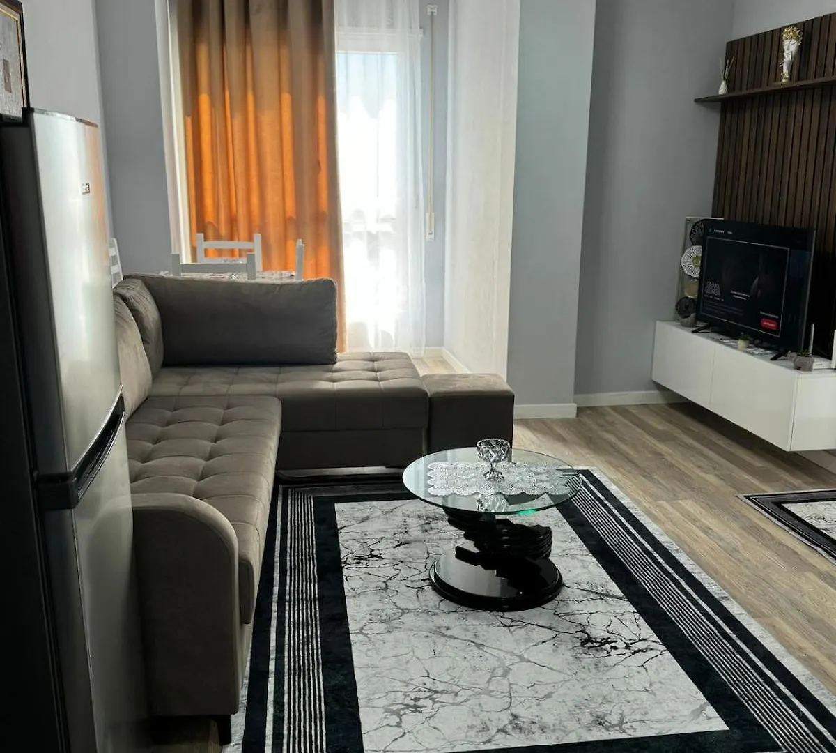Appartamento L&R Nest Tirana