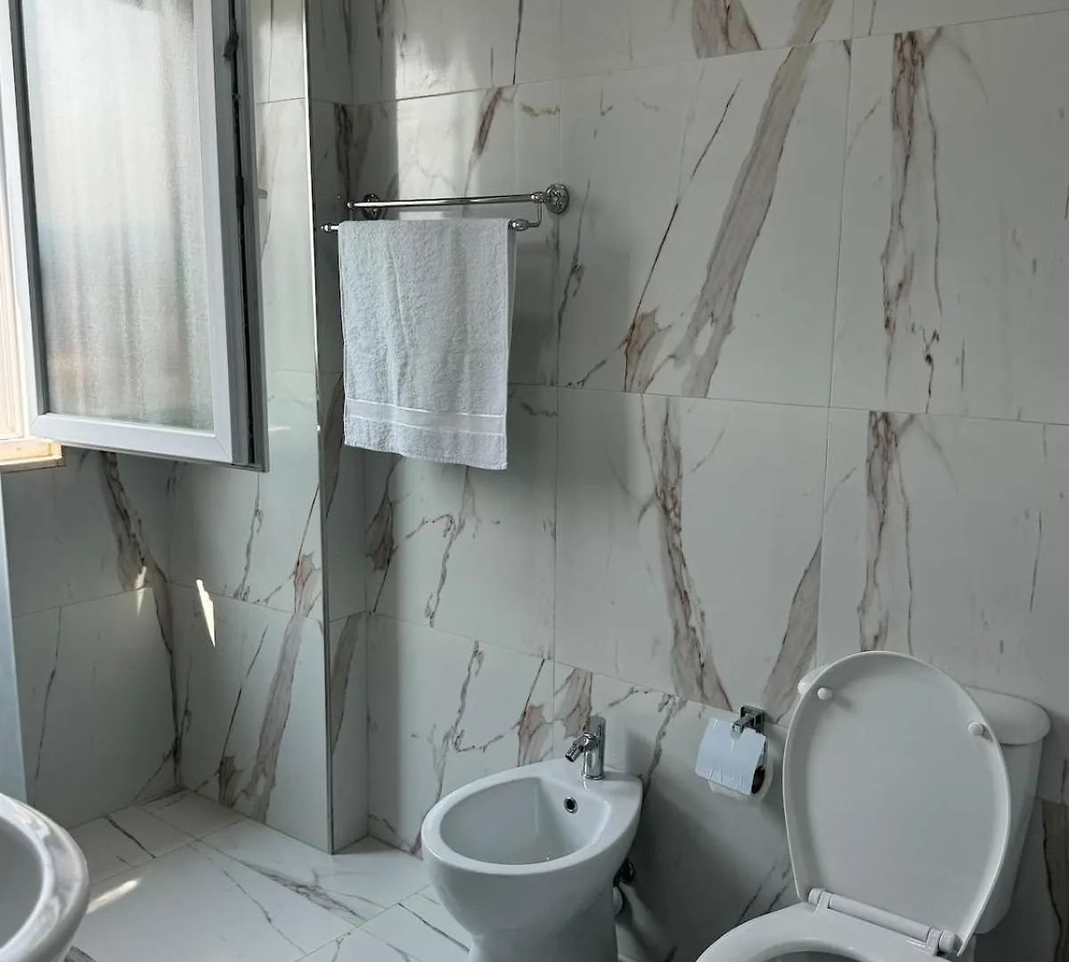 Appartamento L&R Nest Tirana