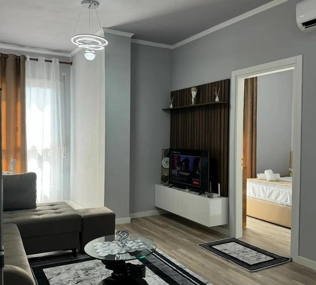 Appartamento L&R Nest Tirana