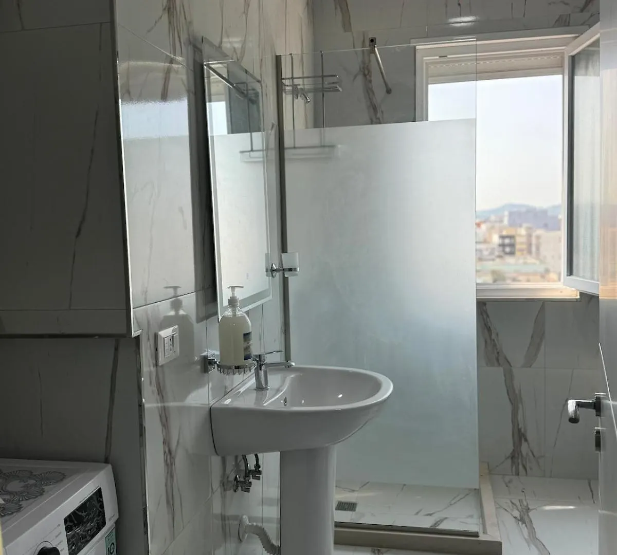 Appartamento L&R Nest Tirana Albania